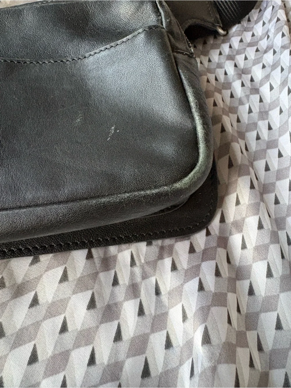 Coach vintage Black funny  Leather  Bag - Stylish Everyday Carry